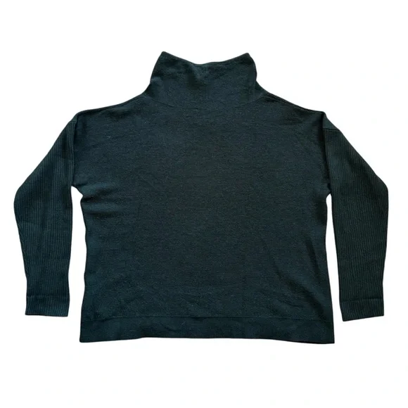 Pendleton Women’s Forest Green 100% Cashmere Knit Sweater with Cowl Neck - Picture 7 of 10